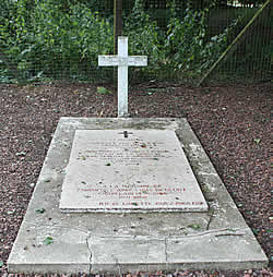 Grave of Leon Briche, first Chaplain of the chapel of Notre Dame de Lorette in the Ablain St. Nazaire French Military Cemetery. 