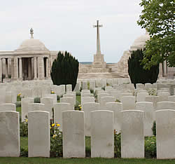Graves at Dud Corner Cemetery.