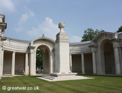 Flying Services Memorial, Arras.