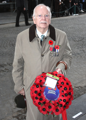 Lieutenant-Colonel Graham Parker, OBE (Retired), Vice-President of The Western Front Association with a wreath.