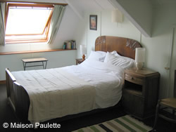 Maison Paulette bedroom 1