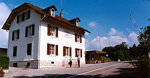 The Swiss border at Pfetterhouse.