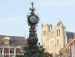 The cathedral in the centre of Amiens.