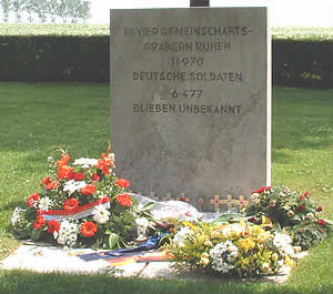 Fricourt German Military Cemetery Communal Grave Monument (2)