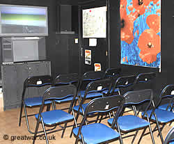 A video film explains about the Battle of the Somme for visitors.