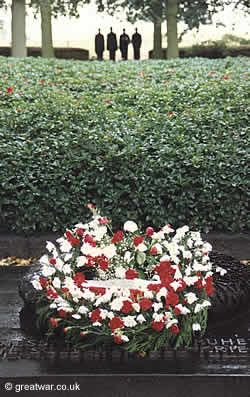 Remembrance wreath the Kameraden Grab in Langemark cemetery.