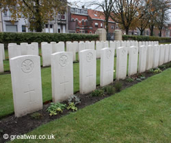 Graves at Ypres Reservoir Cemetery